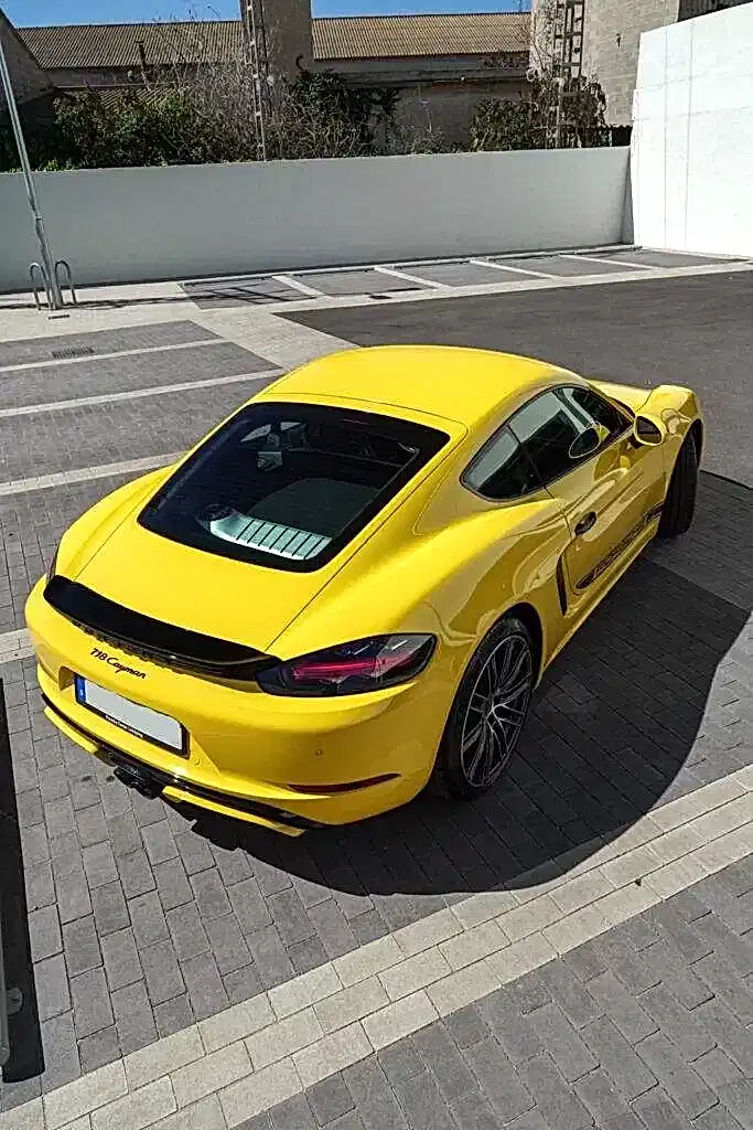 car wrapping%&paint protection film%
