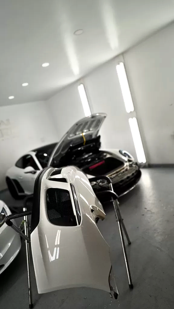 car wrapping%&paint protection film%